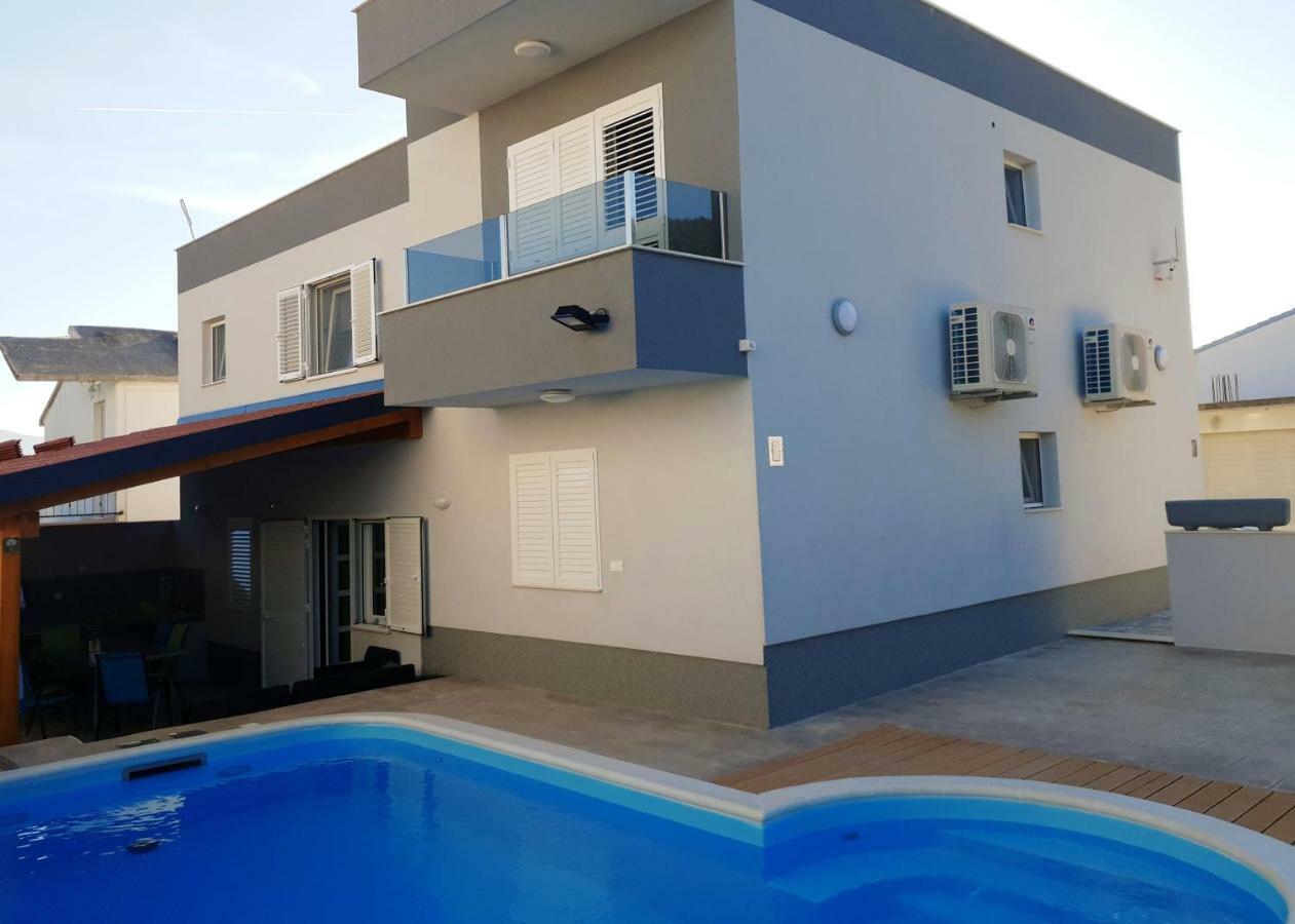Villa Freya - Vacation House Slatine Kültér fotó