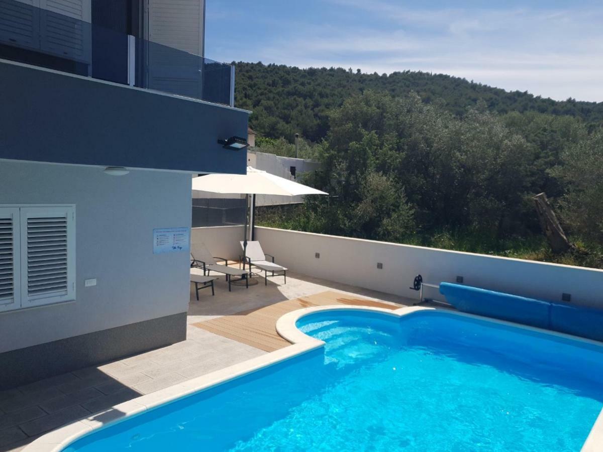 Villa Freya - Vacation House Slatine Kültér fotó
