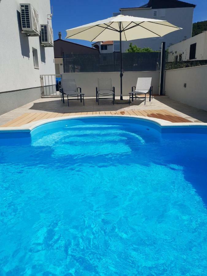 Villa Freya - Vacation House Slatine Kültér fotó